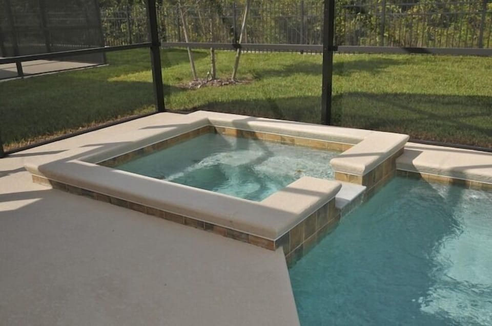 Large Relaxing Spa