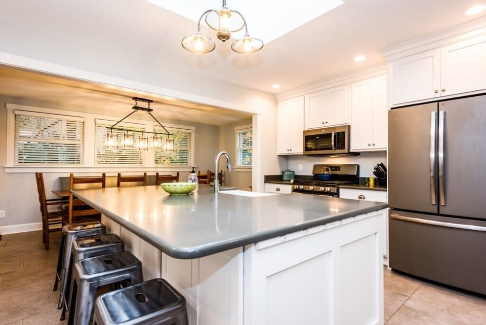 Island kitchen seating