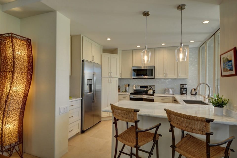 Breakfast bar for morning coffee or visiting while cooking meals