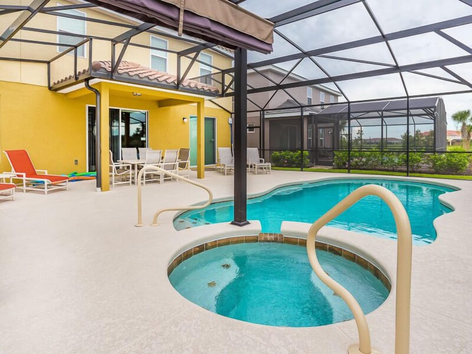 Extra large pool and deck