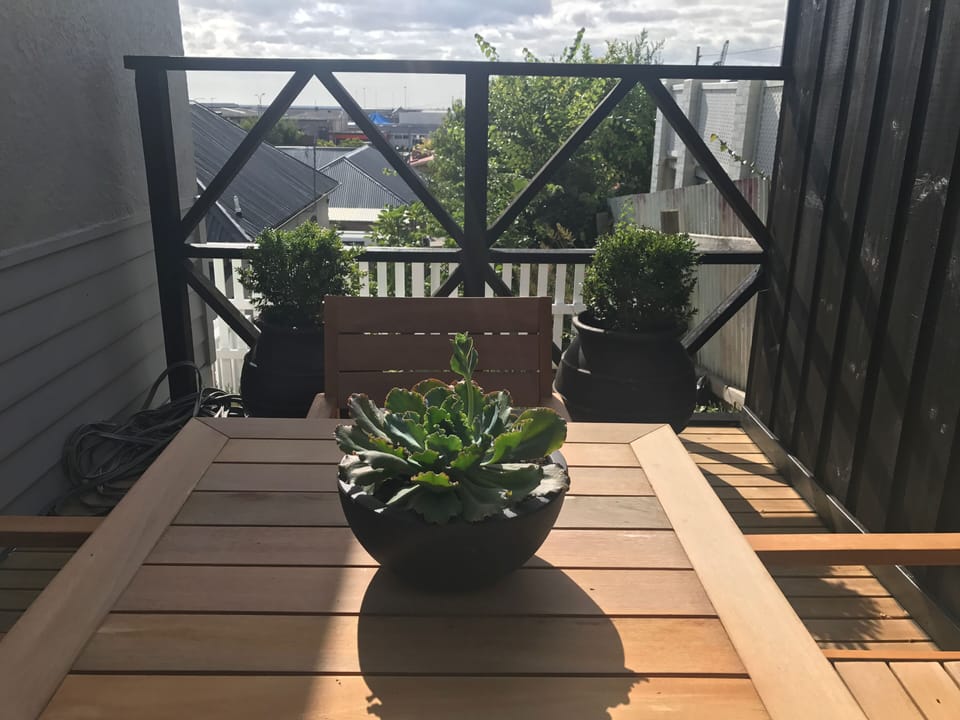 Private deck with barbecue & outdoor dining setting