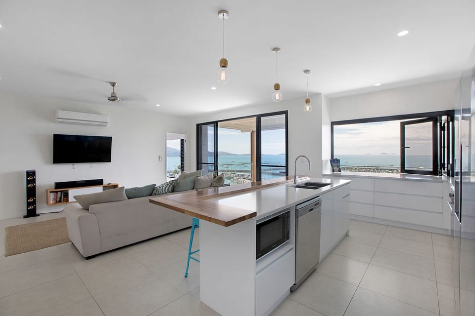 Luxury and views all over