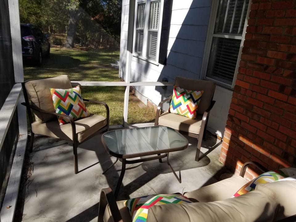 Screened in porch