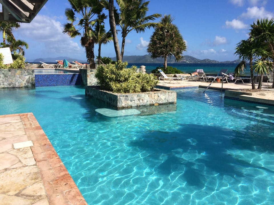 TWO POOLS WITH AMAZING VIEWS TO ST JHON BAY