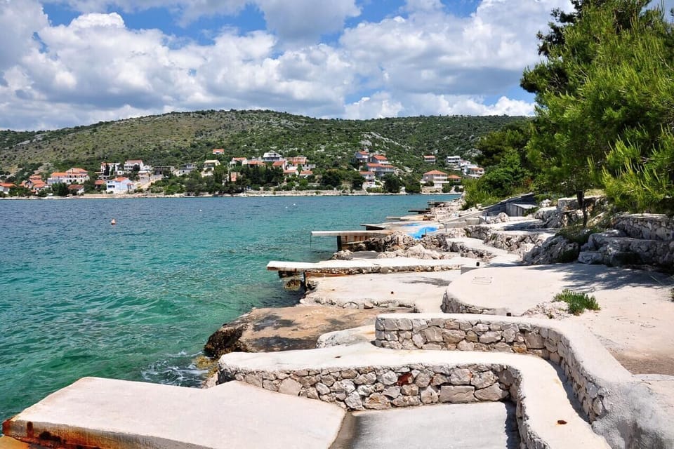 Nearby beaches