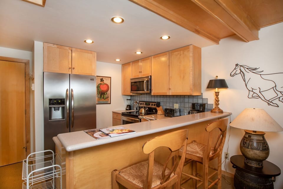 Kitchen Bar