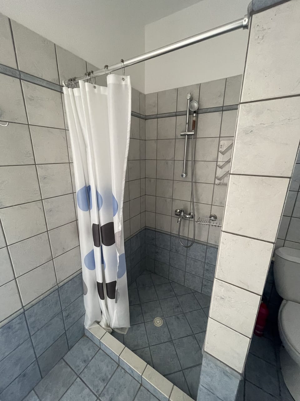 Downstairs bathroom 