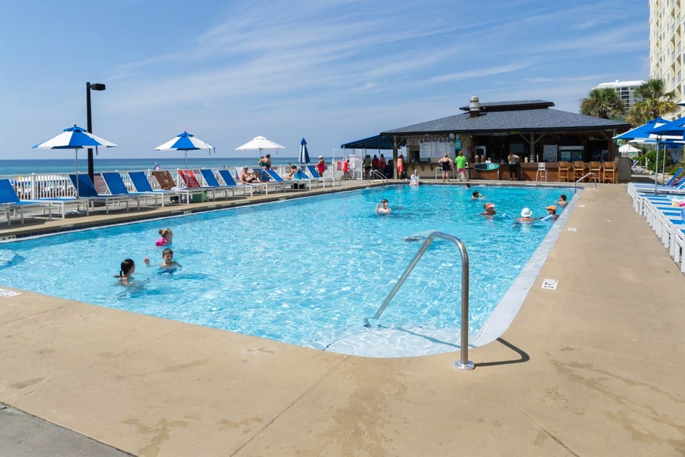 East end pool (heated seasonally)