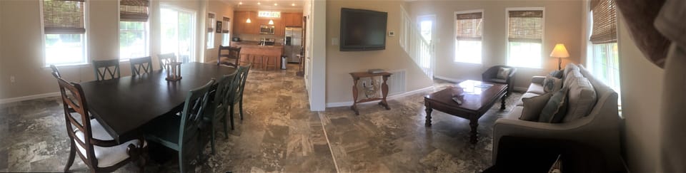 Open floorplan
