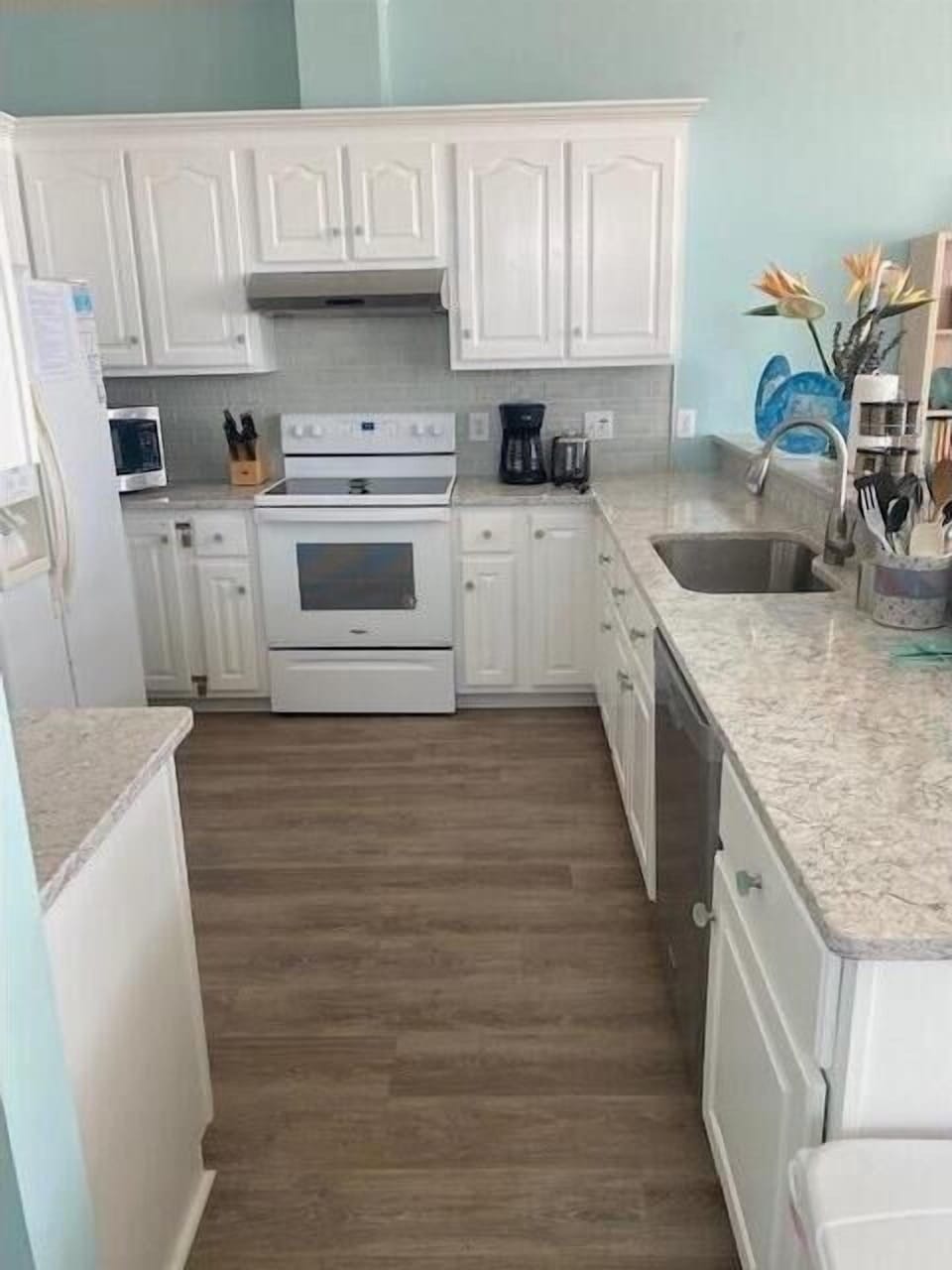 kitchena
