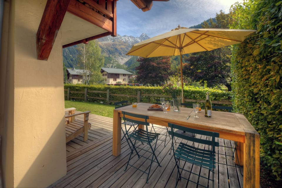 Magnificent Terrace and dining space
