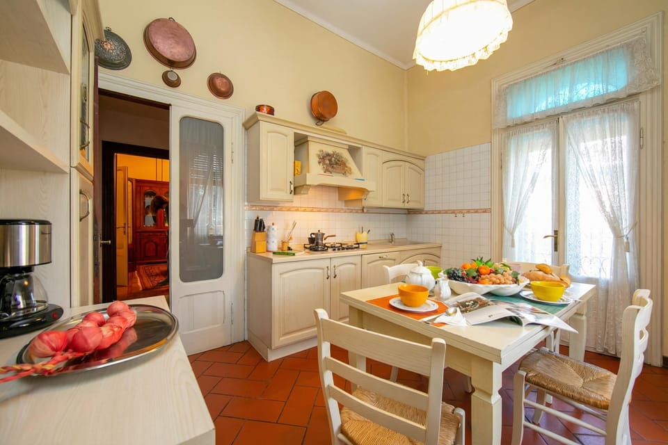 Kitchen and dining area