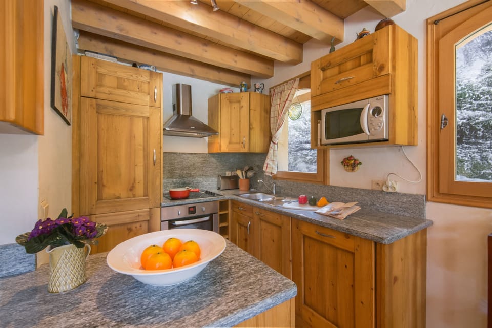 Well equipped kitchen - with dishwasher