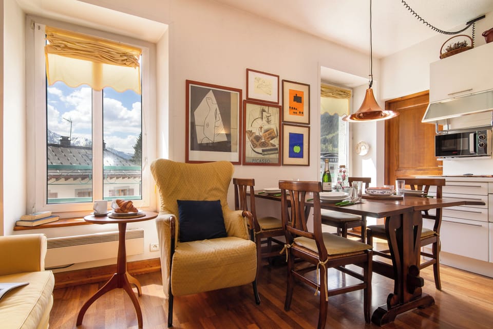 Dining and Kitchen area