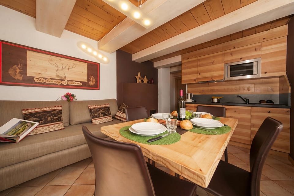 Kitchen and dining area