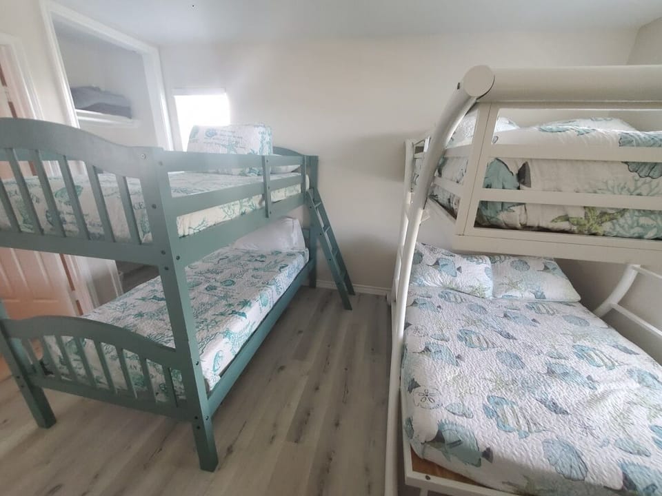 One full/full bunkbed and one twin/twin bunk bed.  