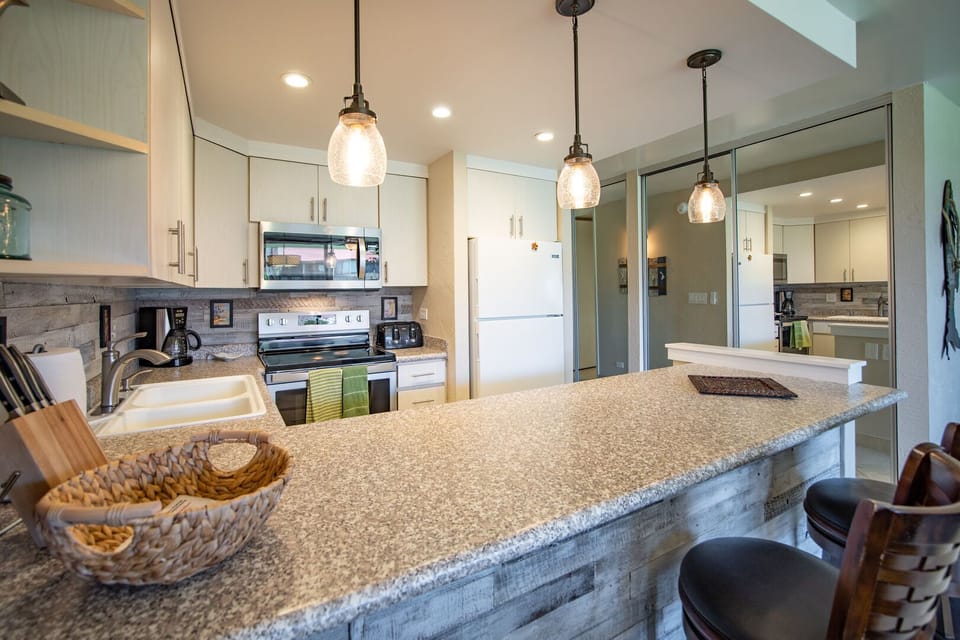 Custom pendant lighting
