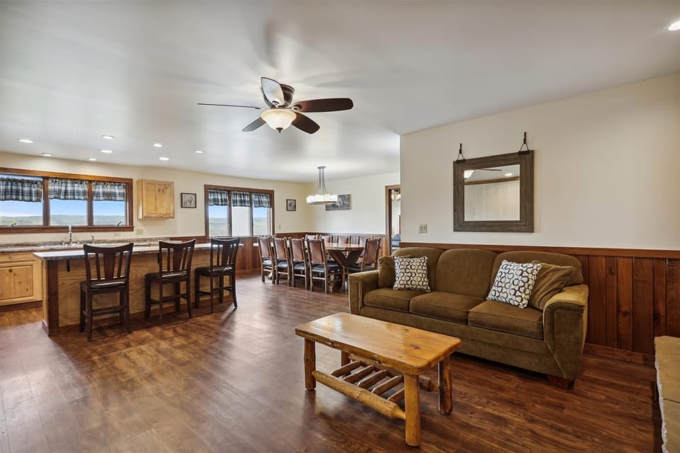 Experience the beauty of the Laurel Highlands. Book your mountain getaway today.
We offer the most unique collection of vacation homes in Laurel Highlands. From a cozy couple's getaway to a sprawling 400-acre private retreat, we have the perfect accommodations for your destination getaway.