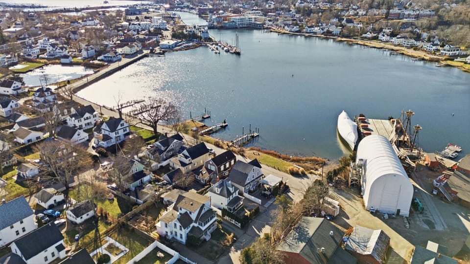 Located on Mystic River next to Mystic Seaport Museum