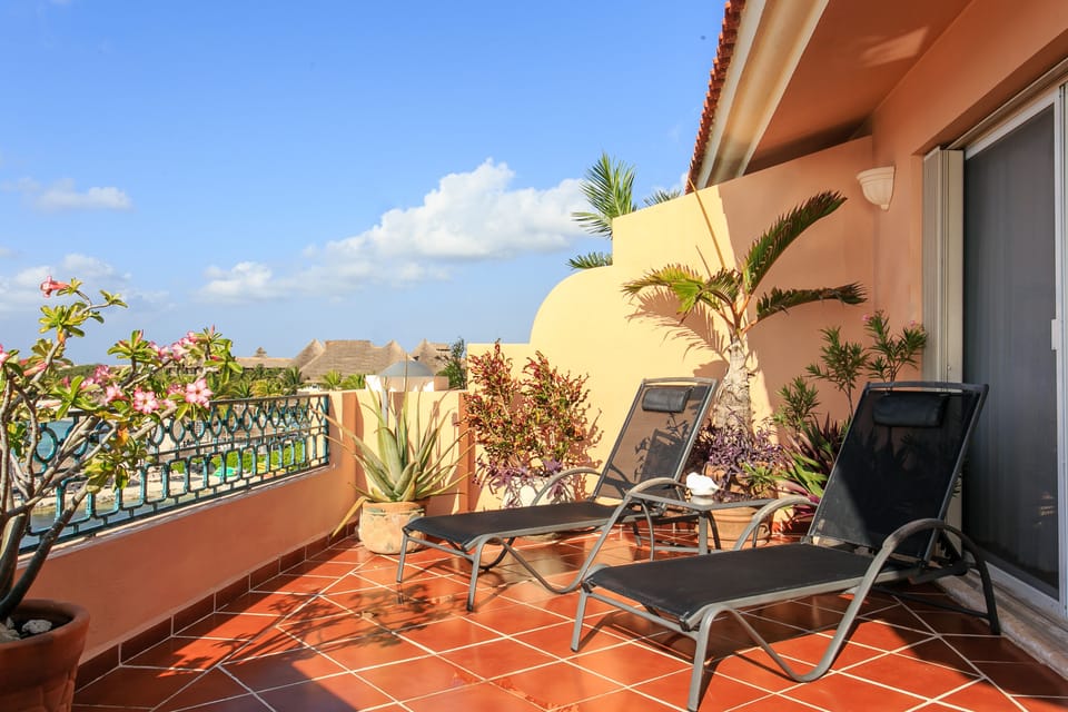 Spacious terrace with incredible view! 