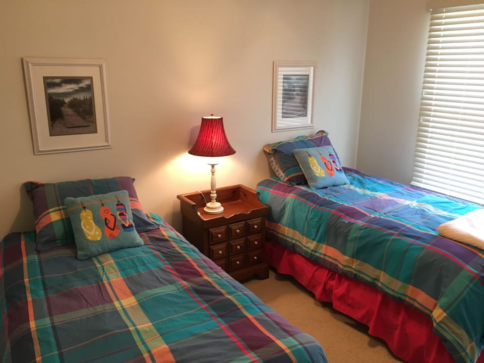 Third bedroom (2nd floor).