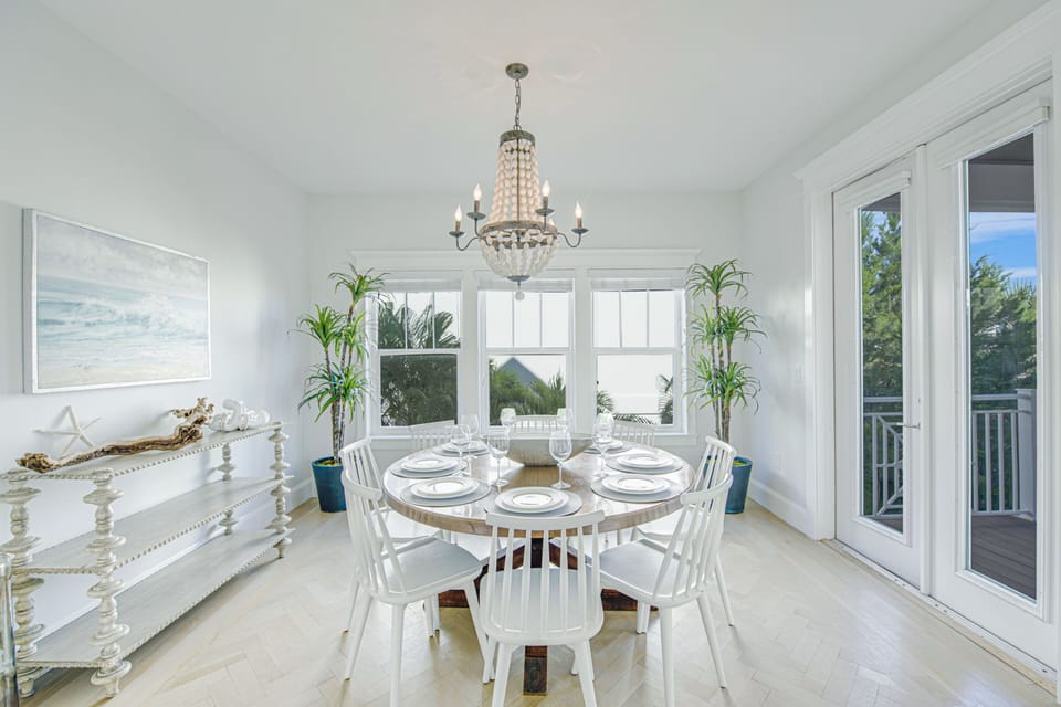 Serenity Beach - AMI Locals