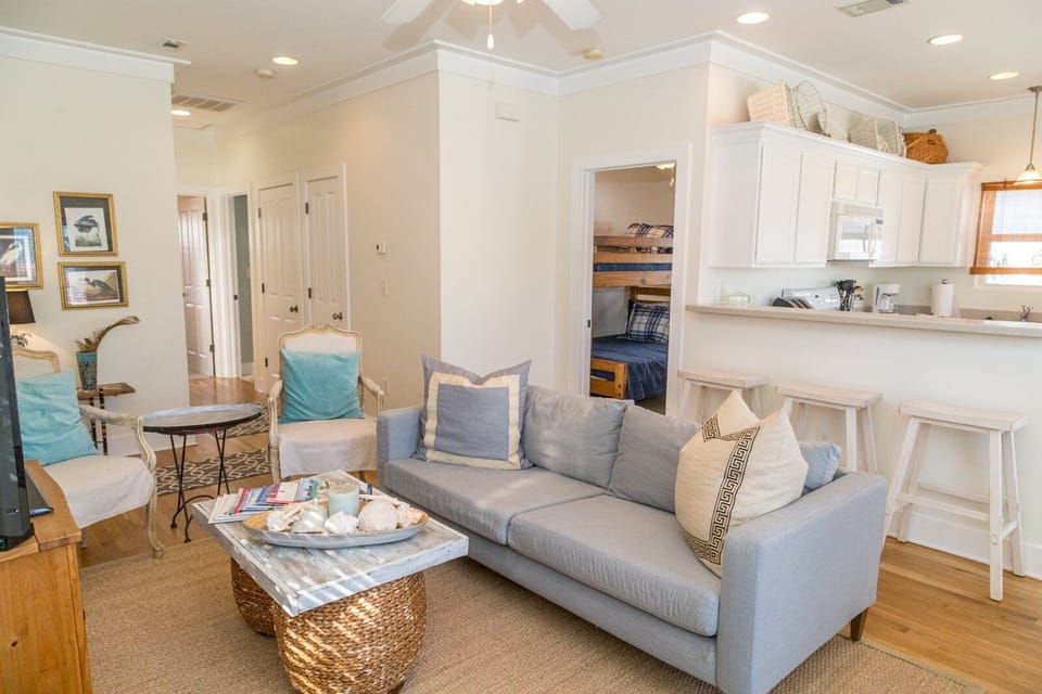 Spacious Living Room perfect for entertaining or a quick meal at the breakfast bar.