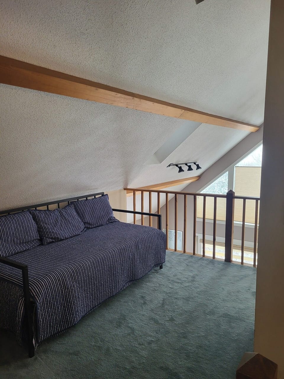 Loft daybed