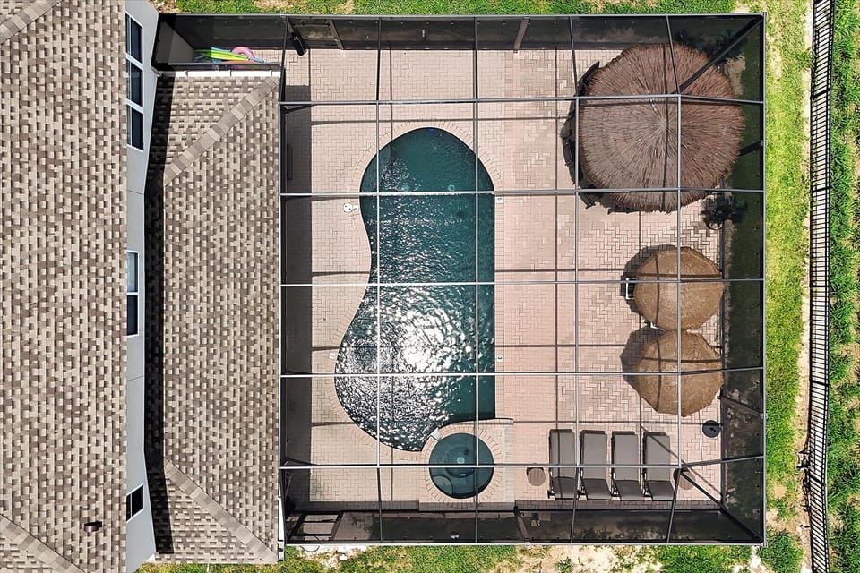 Extended pool deck - all day sun and loungers