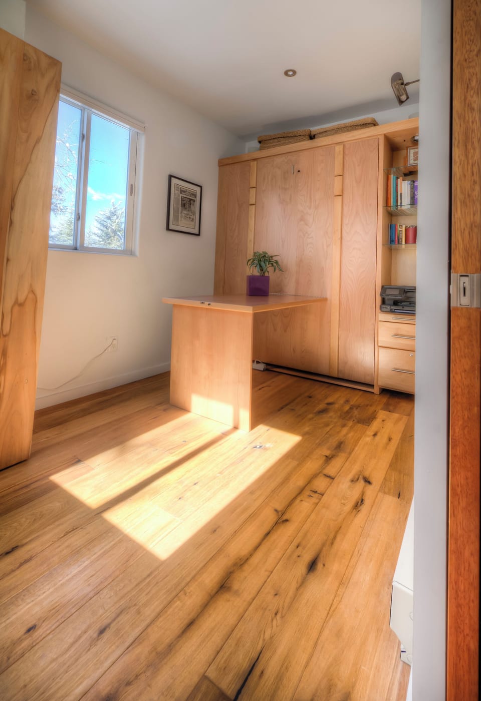 Murphy Bed Desk area w/ Printer/Scanner/Fax in Den