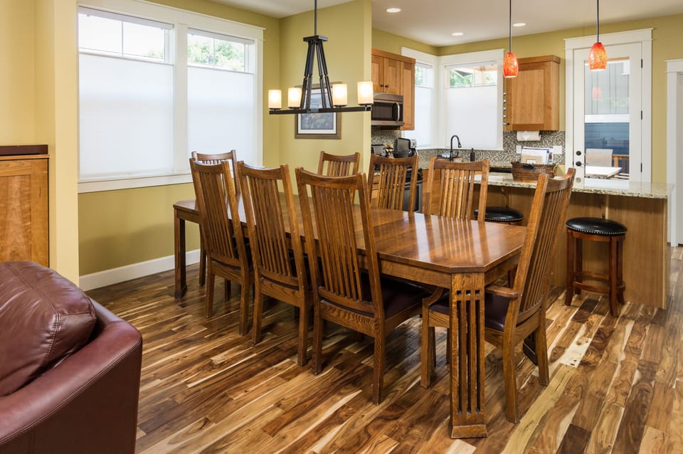 Comfortably seat 8 at the Dining Table. 