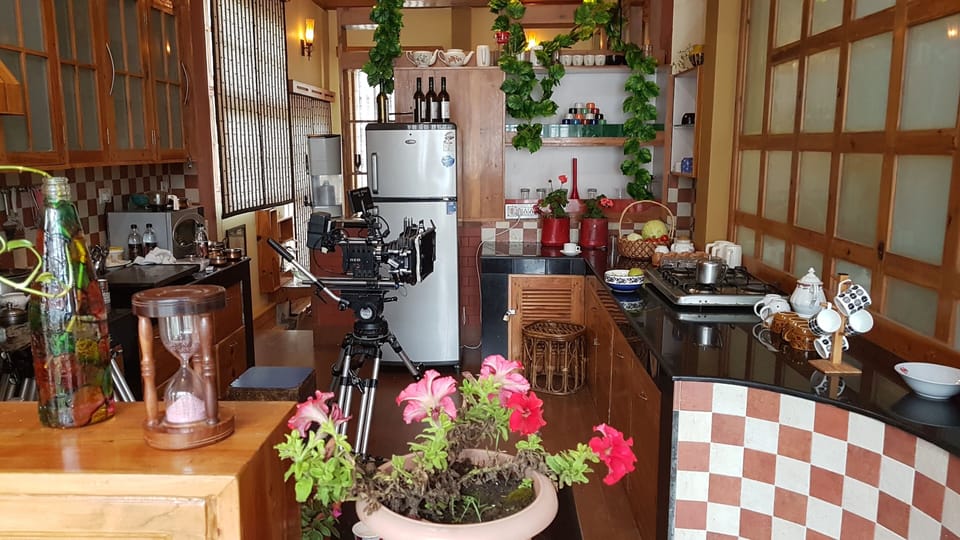 Buwngalow kitchen for guests