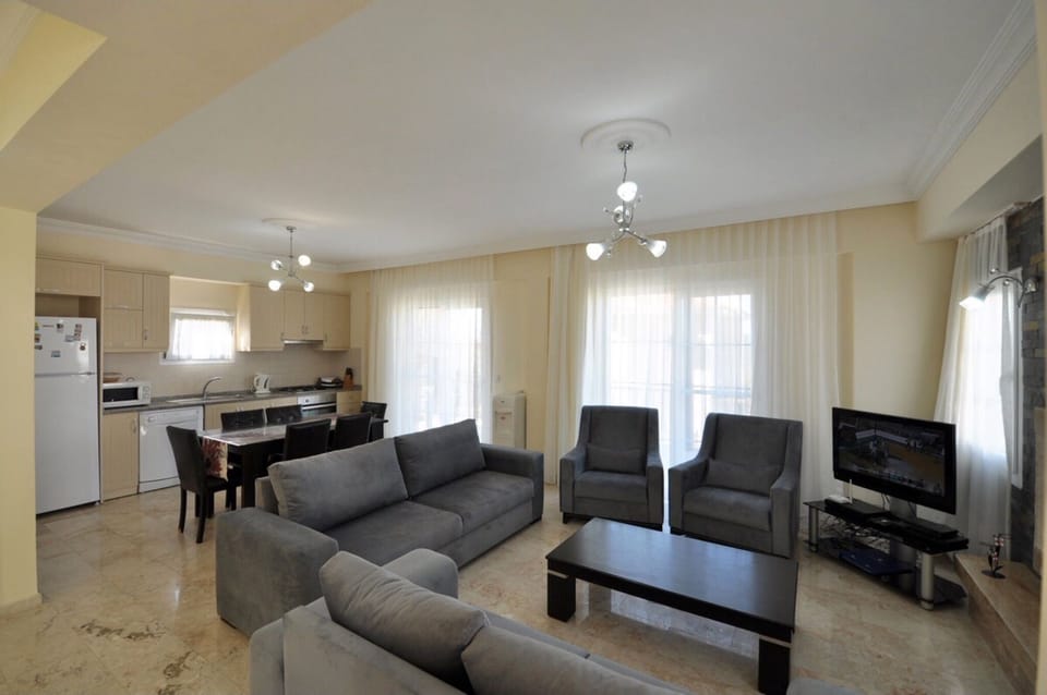 Villa1 open plan lounge & kitchen