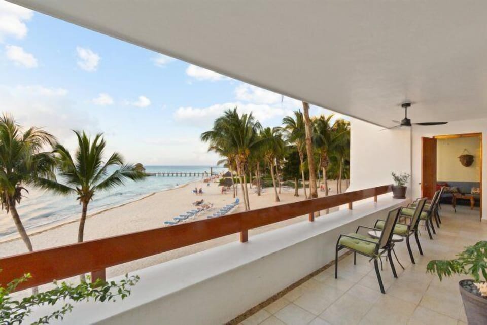 Wrap around deck with a world-class view of the ocean
