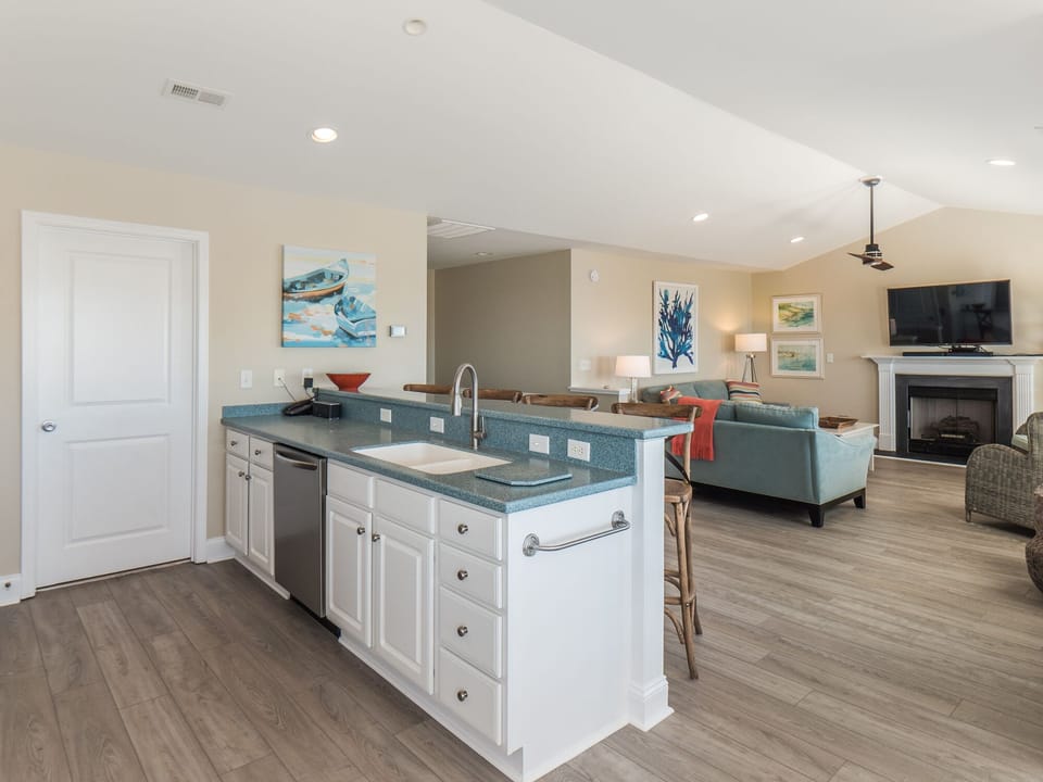 Kitchen - Third Level