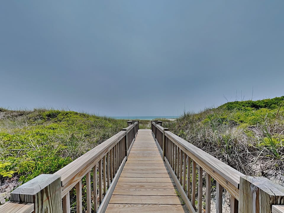 Private Boardwalk to Beach