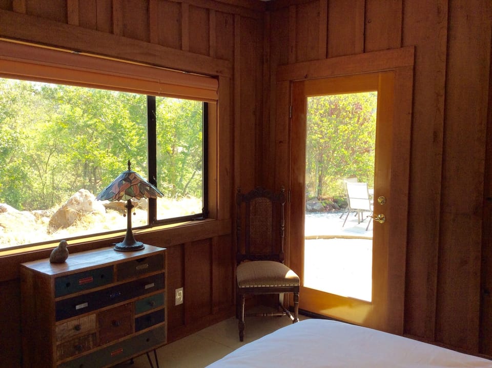Every room has a view to die for. This Queen room looks straight up to the park