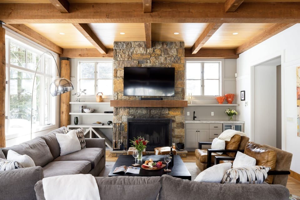 Living Room w/ Wood-Burning Fireplace