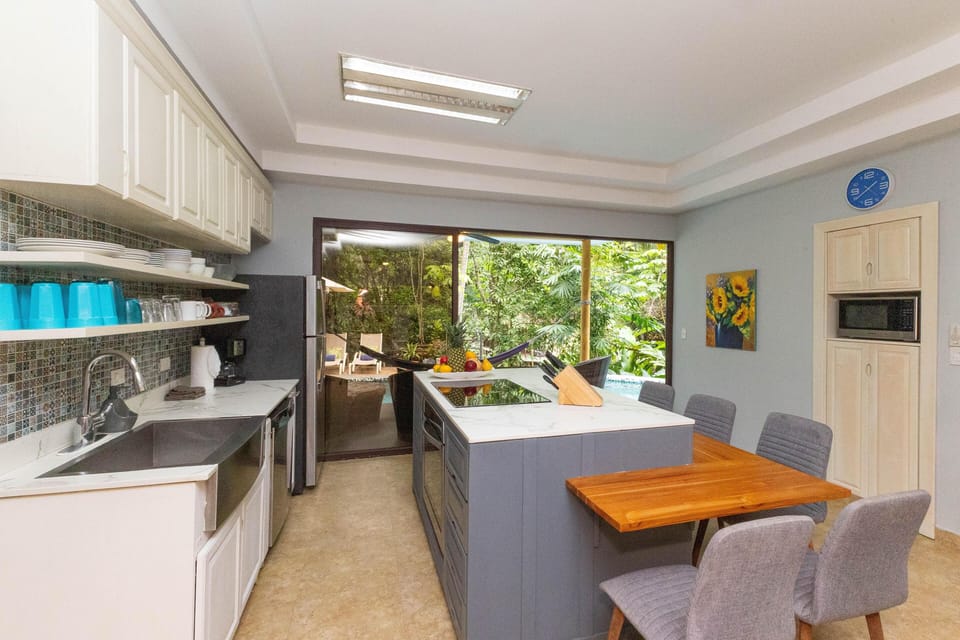 Rainforest Gem Aracari Villa with Private Pool (1808)