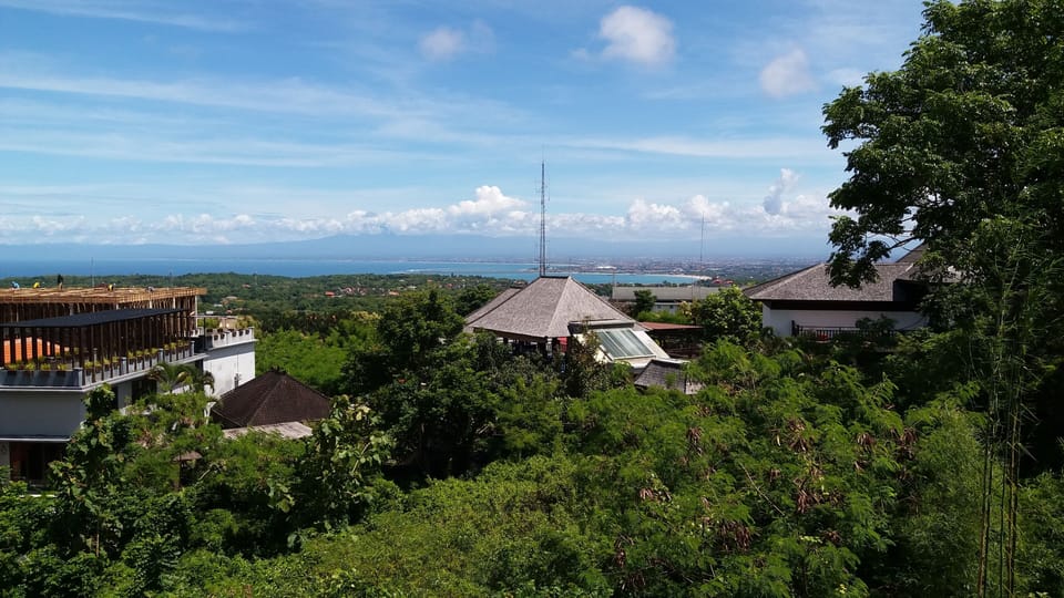 Unique spacious 5 bedrooms house in south Bali   Villa in Bali