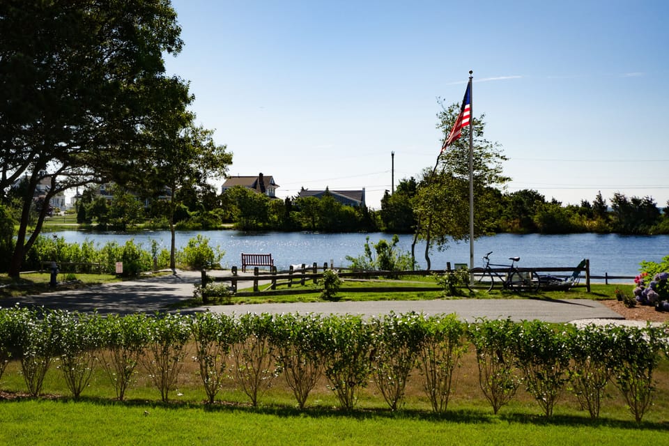 Deans Pond