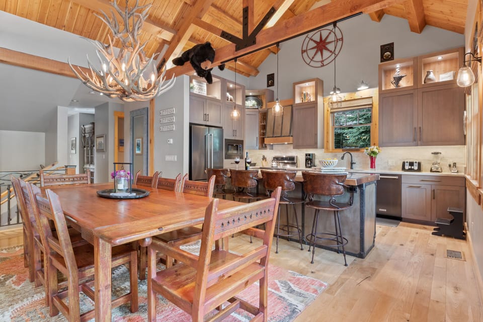 Dining Room and Kitchen