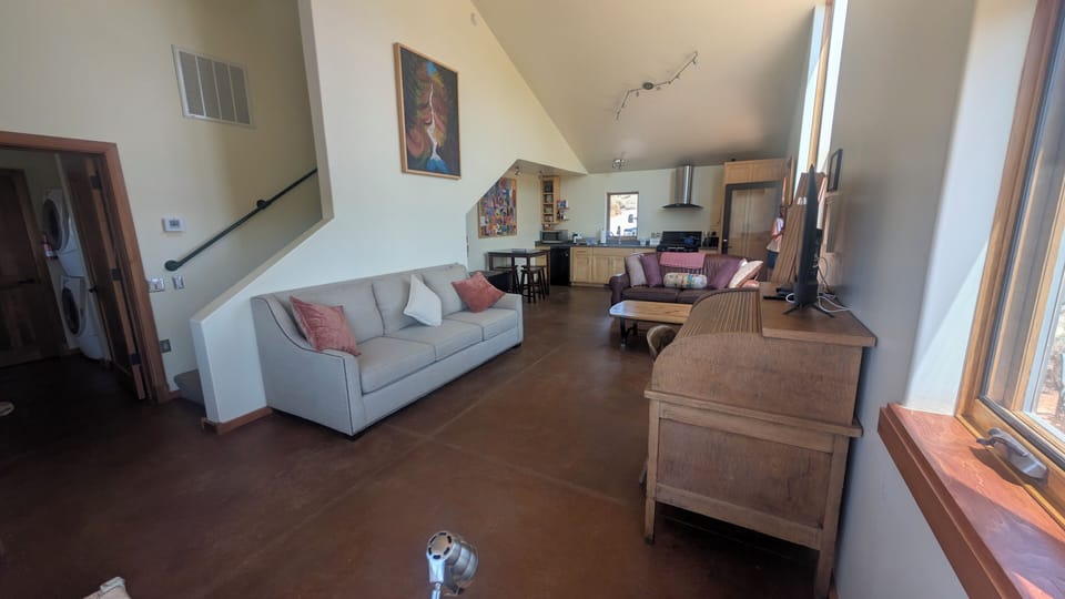 Sitting area into full kitchen 