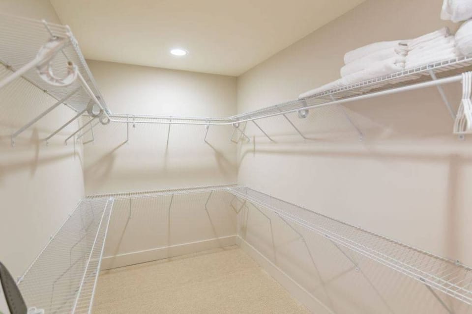 Walk-in-Closet