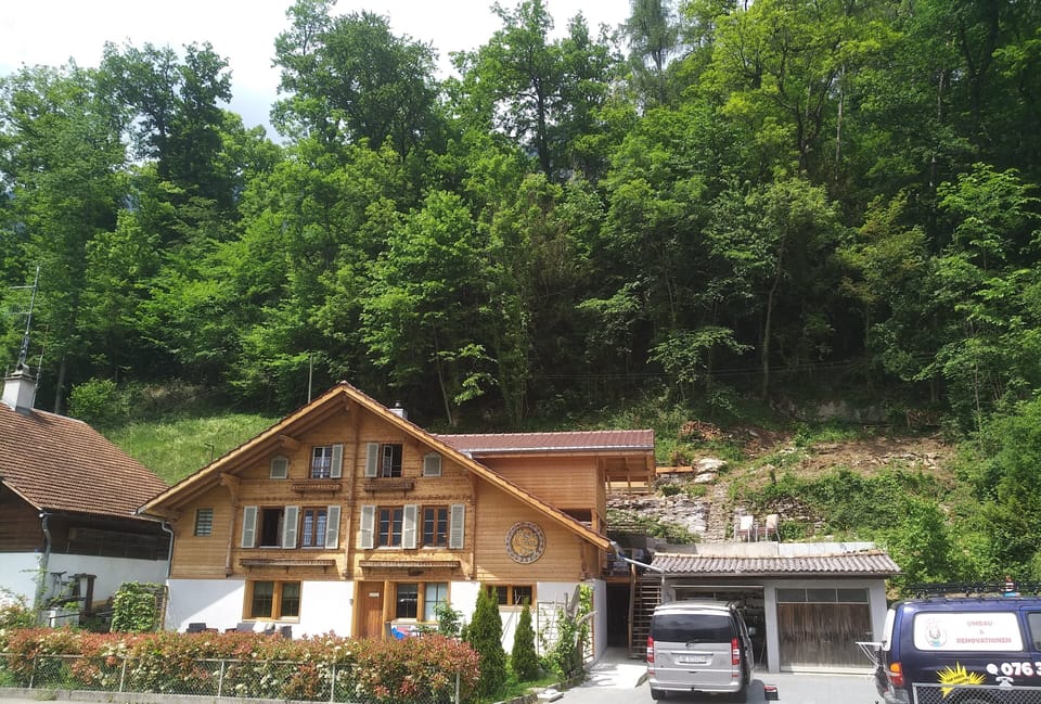 Free Parking places for 3 cars available