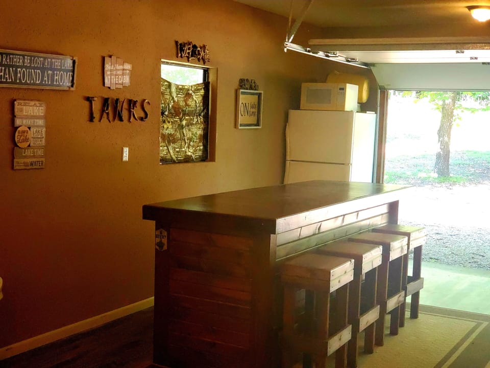 Bunkhouse bar and refrigerator 