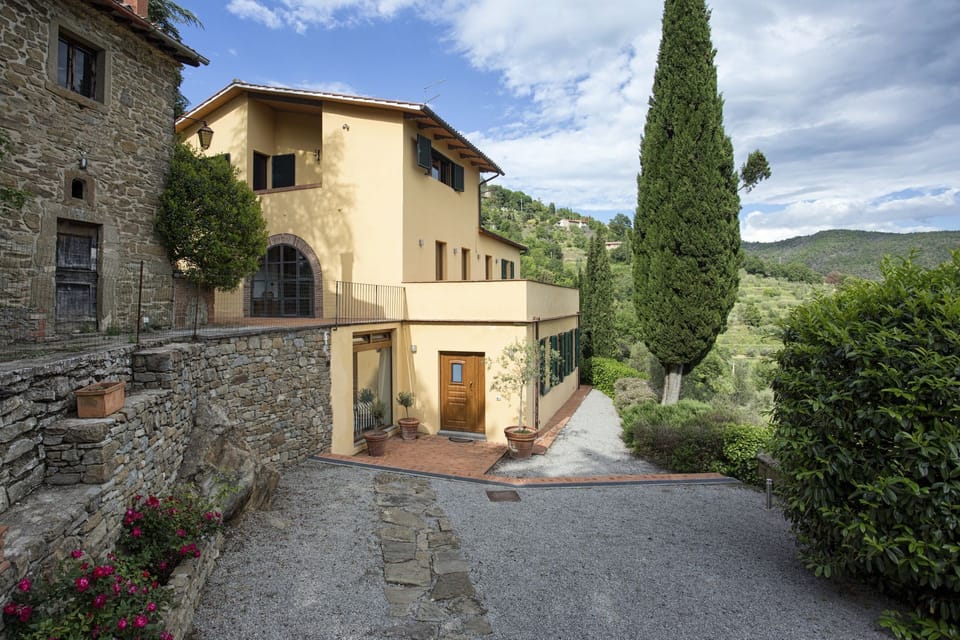Main entrance and outdoor view