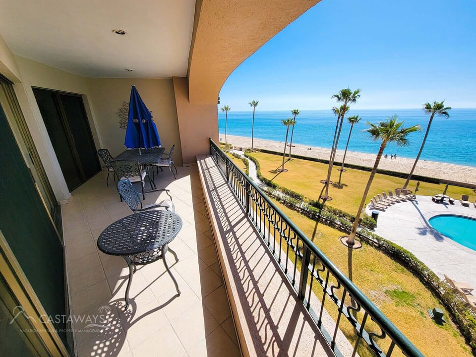 Balcony & Excellent Views