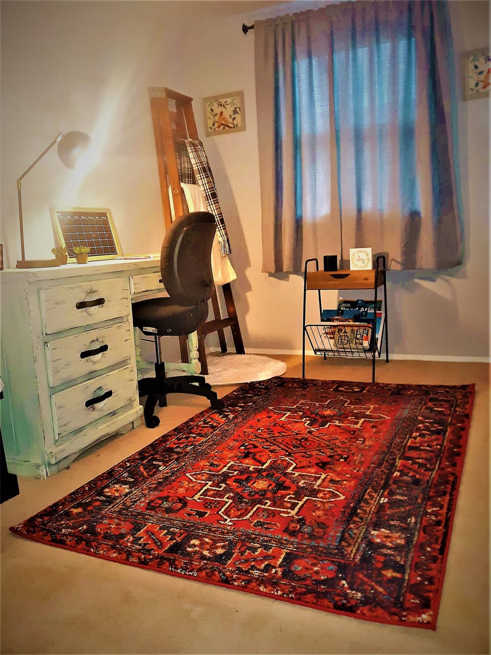 Office with reliable wi-fi lets you "work from home" with ease.