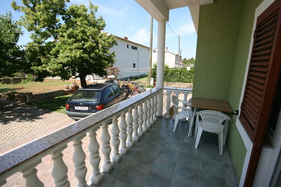 Terrace 2